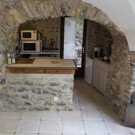 Bed and Breakfast L'Attrape Reve Saint-Vincent-de-Barres Esterno foto