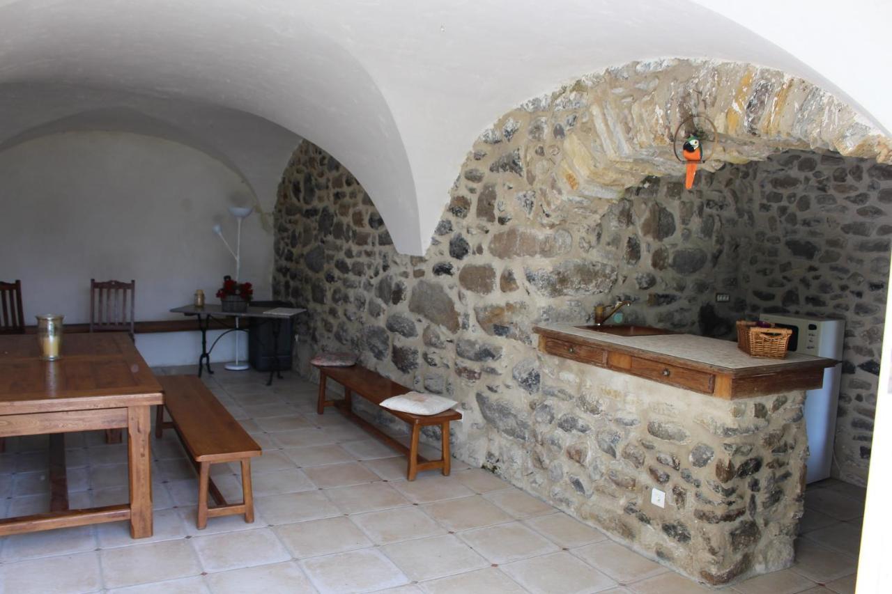 Bed and Breakfast L'Attrape Reve Saint-Vincent-de-Barres Esterno foto