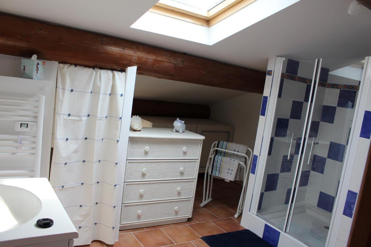 Bed and Breakfast L'Attrape Reve Saint-Vincent-de-Barres Esterno foto