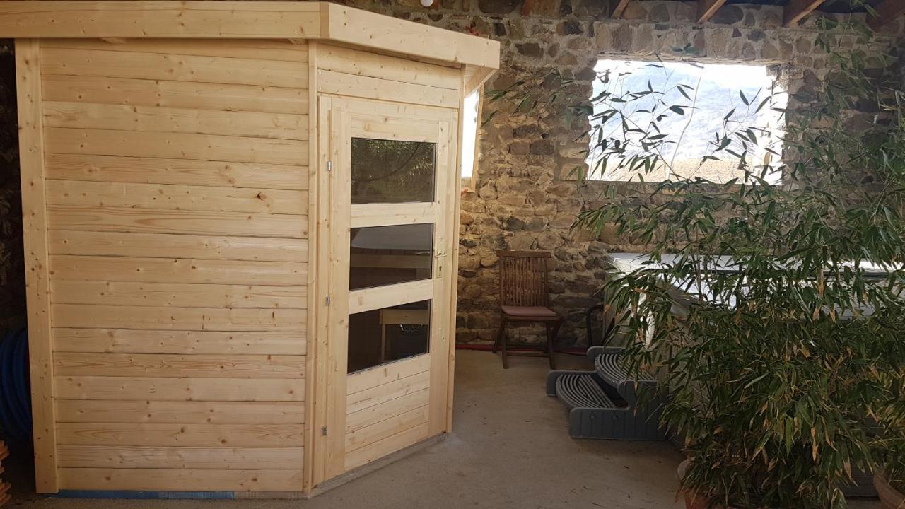 Bed and Breakfast L'Attrape Reve Saint-Vincent-de-Barres Esterno foto